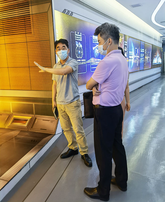 1660093989140010.jpg 02.jpg